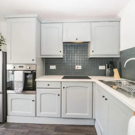 Entire With Free Parking & Fast Wifi *